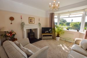 Lounge- click for photo gallery